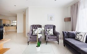 Jade Apartments